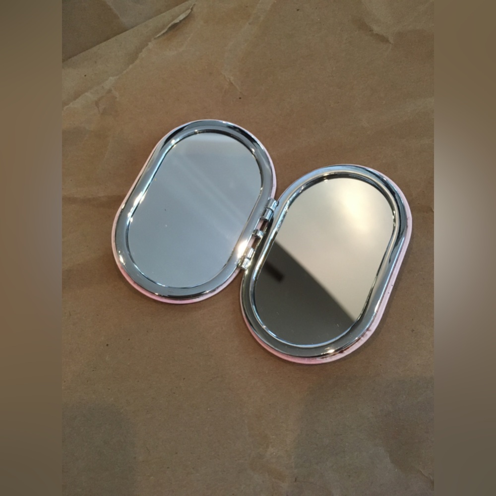 Compact Mirror [Light Pink]